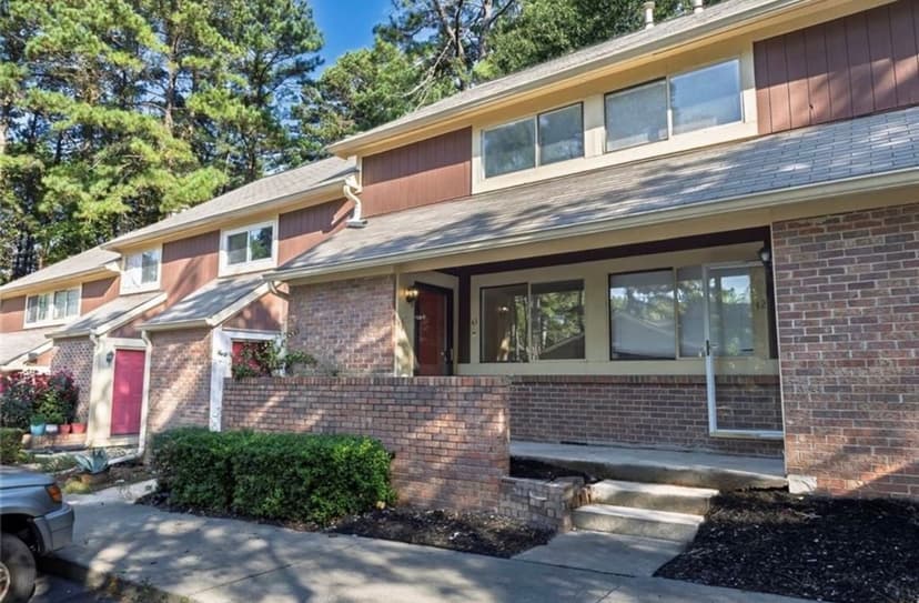 Home managed by Horizon on Country Place Court in Alpharetta, GA