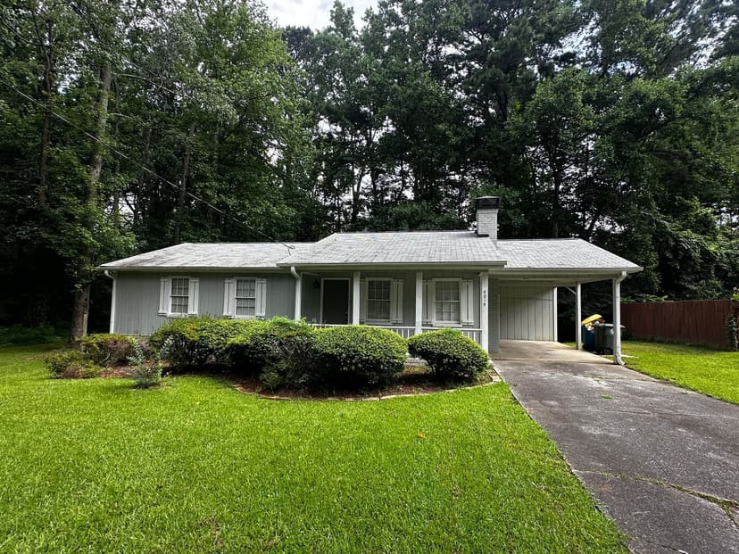 Home managed by Horizon on White Oak Court in Kennesaw, GA